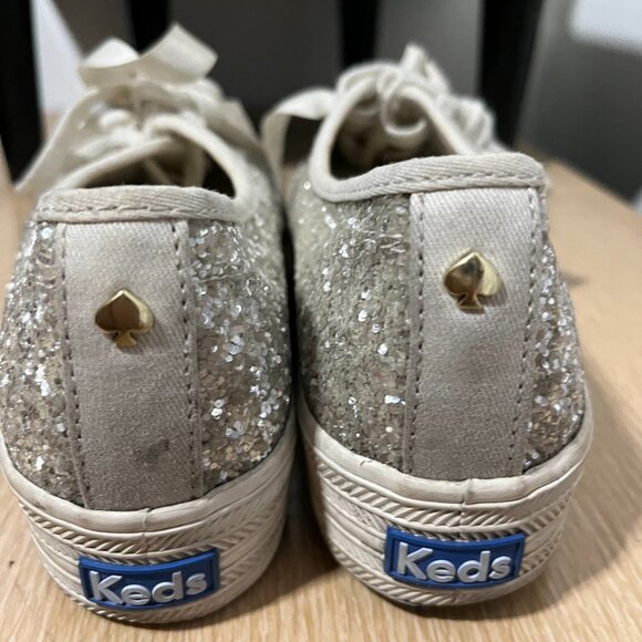 EUC Keds X Kate Spade New York Triple Glitter Sneaker (6) KICKS in cream - Picture 1 of 7